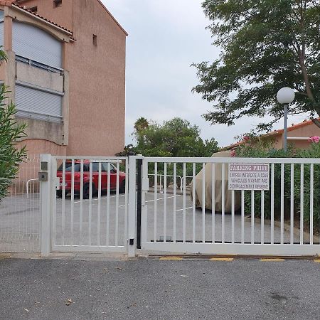 Aigue Marine. Apartment Canet-en-Roussillon Exterior photo
